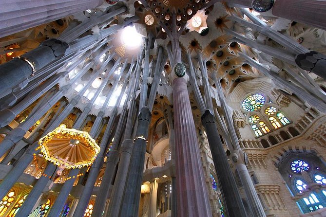 Sagrada Familia Evening Private Tour with Expert Guide - FAQ