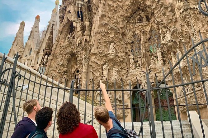 Sagrada Familia Exterior Free Tour: Stories, Secrets & Symbolism - Why This Sagrada Familia Exterior Tour Feels Like a Wise Shortcut