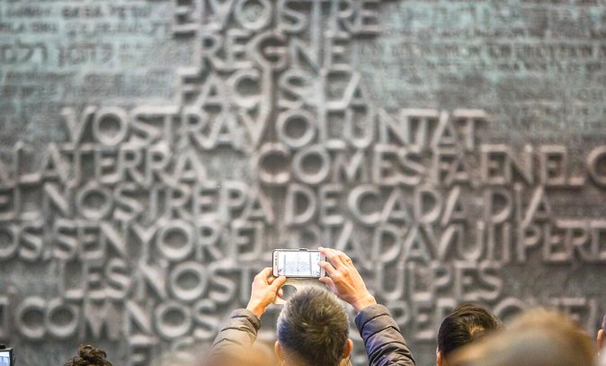 Sagrada Familia Fast Track Guided Tour - Price and value: is $70.88 a smart use of time?