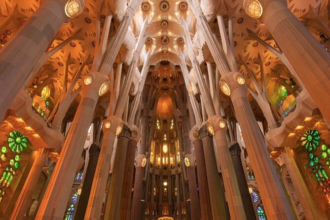 Sagrada Familia : Guided tour inside Skip the line! - English guiding, kid-friendly pacing, and why Charlie’s style works