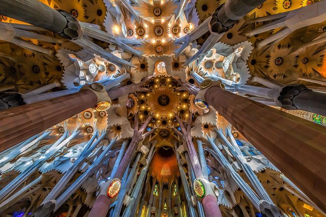 Sagrada Familia & Montserrat Private Tour with Hotel pick-up - Passeig de Gràcia drive-by: the modernist parade