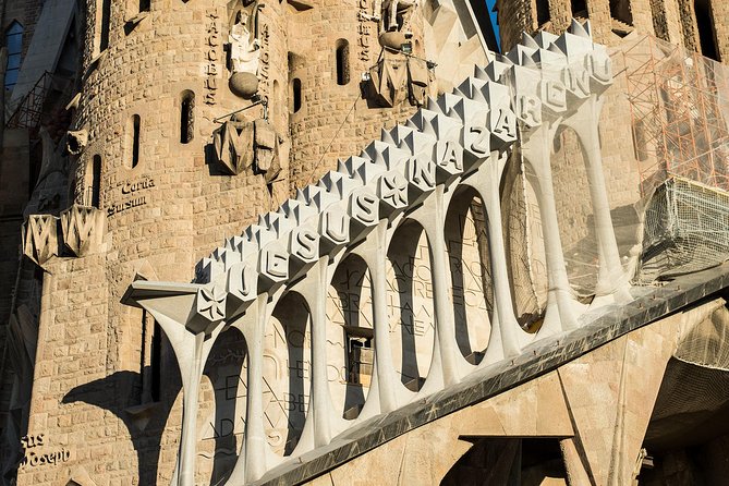 Sagrada Familia Private Guided Tour with Skip the Line Tickets - Stop 2: The Museum of the Church, drawings, models, and Gaudí context