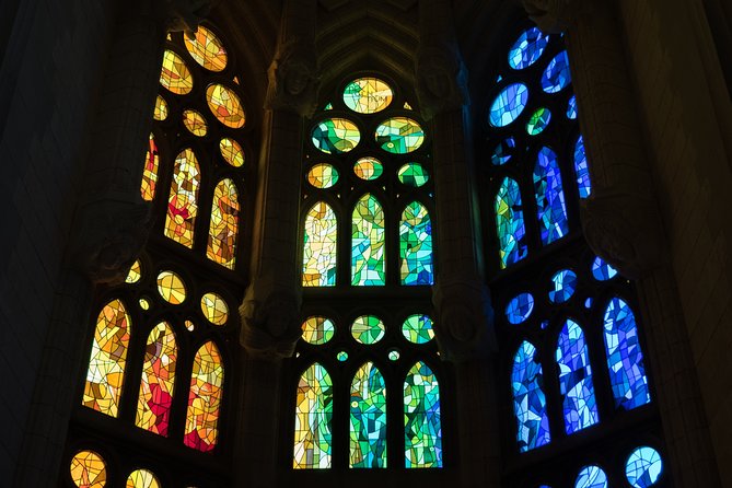 Sagrada Familia Private Tour - Meeting logistics and getting there smoothly