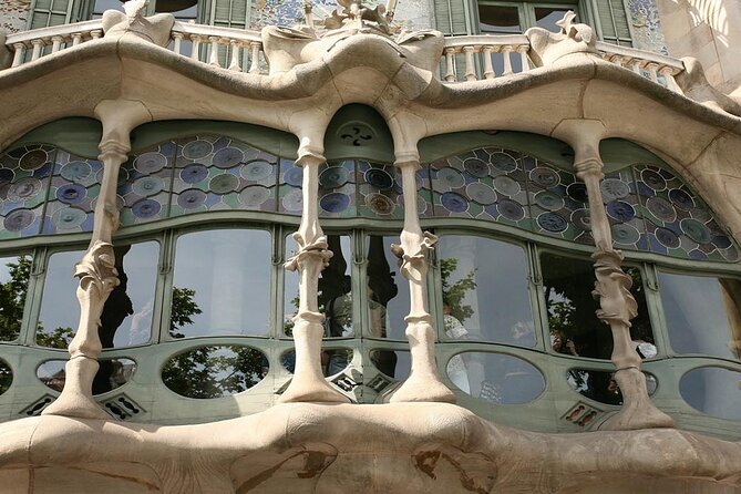 Sagrada Familia Private Tour - Unlock the mysteries of Gaudi - Should you book this Gaudi private tour?