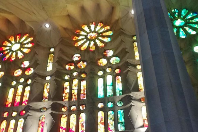 Sagrada Familia Small Group Tour with Skip the Line Ticket - The ongoing construction story (and why you shouldn’t feel let down)