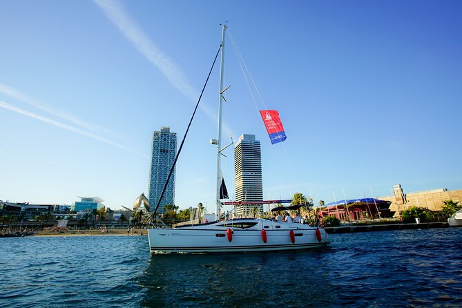 Sailing and Wine Tasting Experience Small Group in Barcelona - Why this Barcelona mix makes sense: bike, beaches, and a real sail