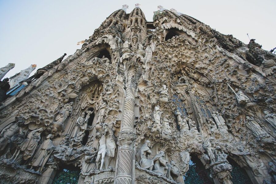 Sailing Experience, Sagrada Familia & Park Guell - Park Güell outdoors: the mosaic and the “walk it to get it” effect