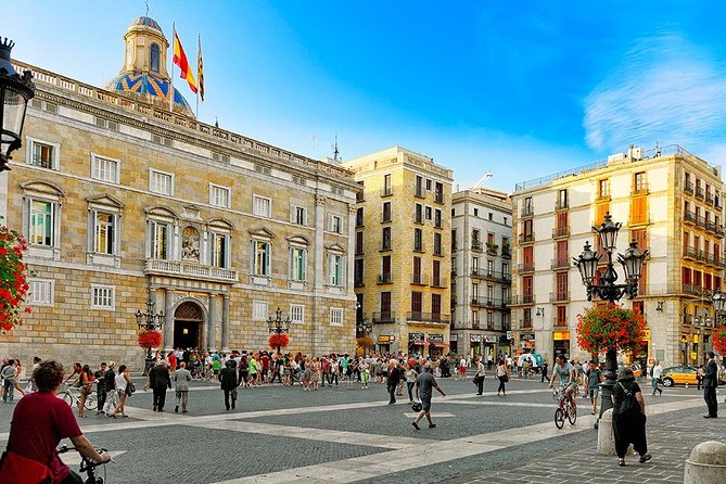 Self-Guided Audio Tour - Legends of the Gothic Quarter - How the self-guided audio tour really works