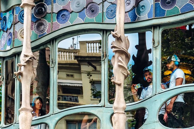 Self-Guided Audio Tour-The Surrealist Barcelona of Dalí and Gaudí - Ateneu Barcelonès: culture and thought beyond the monuments