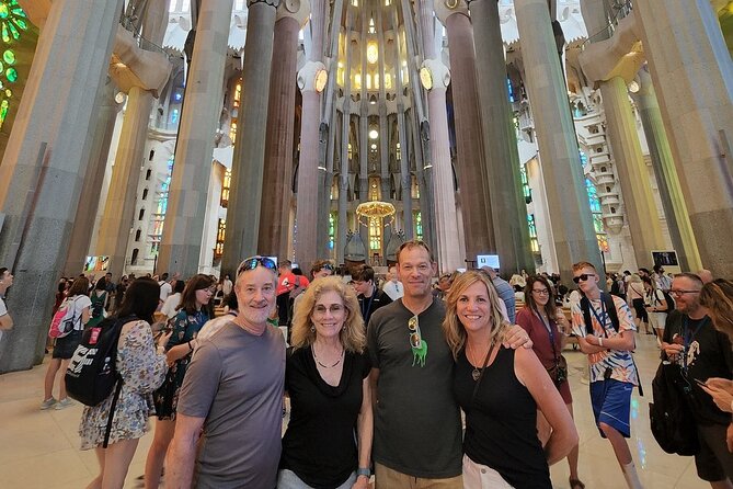 Semi-Private Barcelona Tour Gothic, Sagrada Familia & Park Guell - Timing, group size, and the small-group attention you’re paying for
