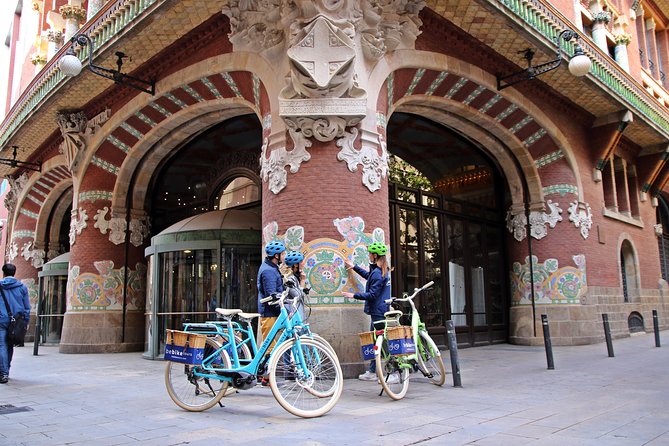 Sights of Barcelona E-Bike Tour Led by a Local Guide - Why This 90-Minute E-Bike Route Feels Like a Cheat Code