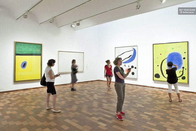 Skip-the-line access ticket to Fundación Miró - Audio guide reality check: included on paper, variable on site