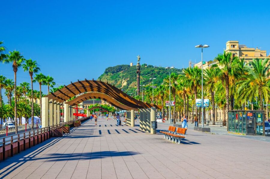 Skip-the-line Montjuïc Castle Tour with a Cable Car Ride - Why Montjuïc Hill is more than a scenic stop