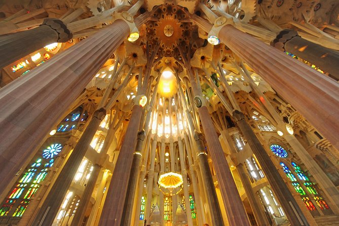 Skip The Line Sagrada Familia Small Group Tour - Why this skip-the-line Sagrada Familia tour is a smart use of time
