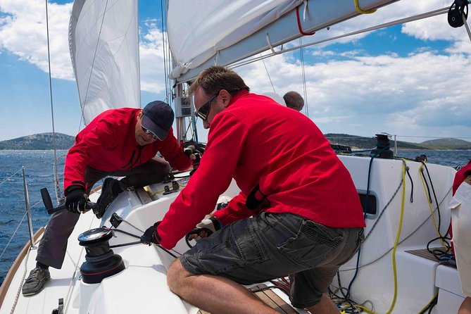 Small-Group Sailing Lesson in Barcelona - What you’ll practice: steering, rope work, and sea confidence