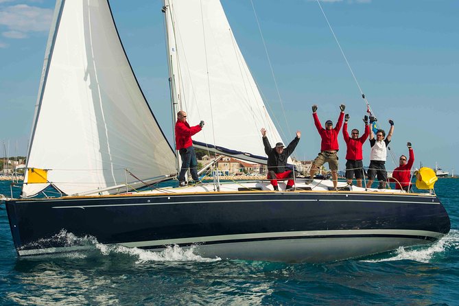 Small-Group Sailing Lesson in Barcelona - Who this sailing lesson fits best