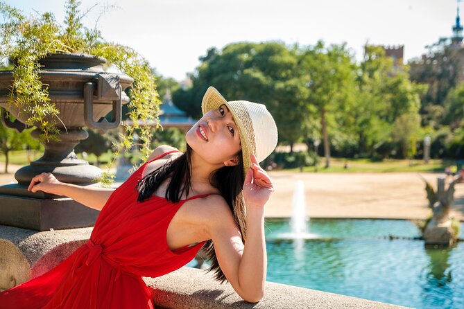 Sunny Barcelona Photoshoot - Stop-by-Stop: What to Expect, and How to Make Each Background Work