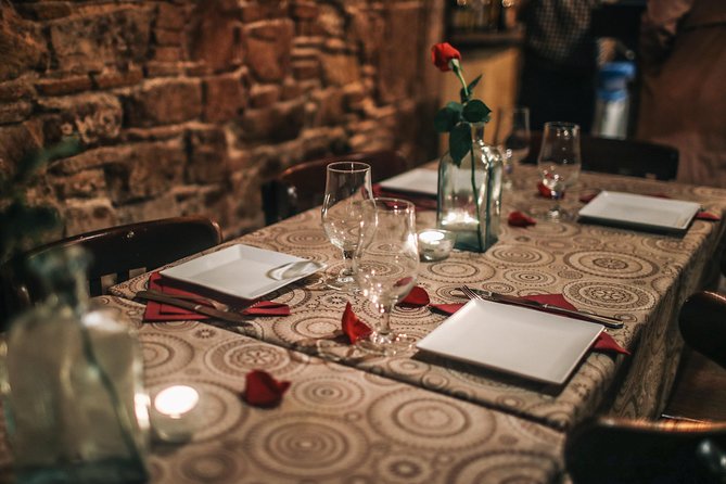 Tapas and Flamenco Evening - Tapas and sangria at Travellers Nest: when shared plates become the highlight