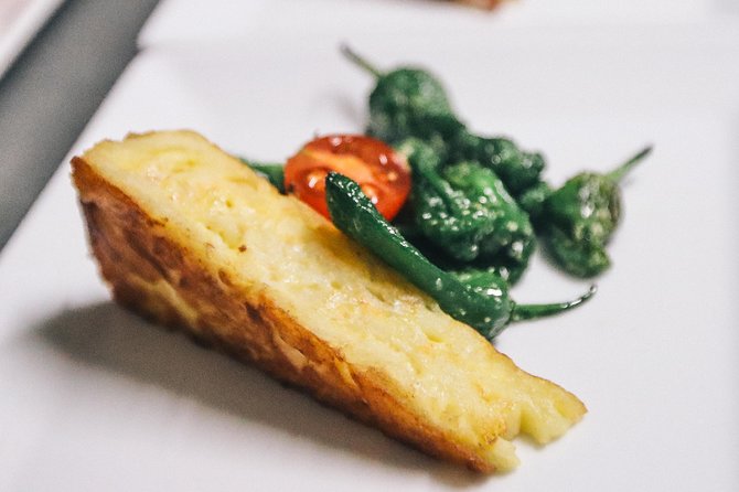 Tapas and Flamenco Evening - Meeting at Travellers Nest Bar: the start point that sets your pace