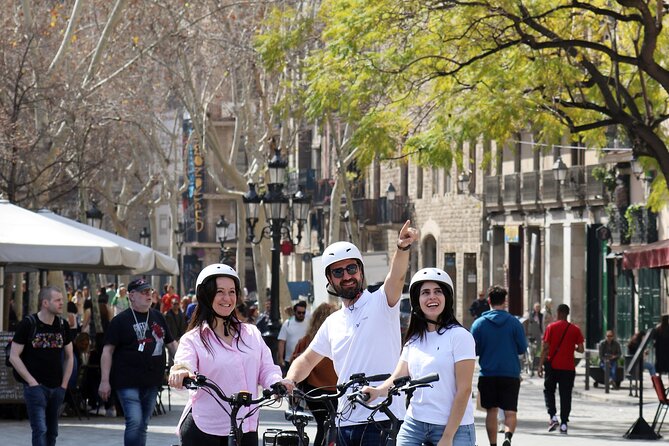 Tapas Tasting Bike/E-Bike Tour in Barcelona - What to bring for a smooth, no-drama day