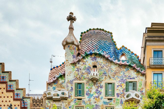 The Beauty of Barcelona by Bike: Private Tour - Meeting at Green Bikes and getting your bearings fast