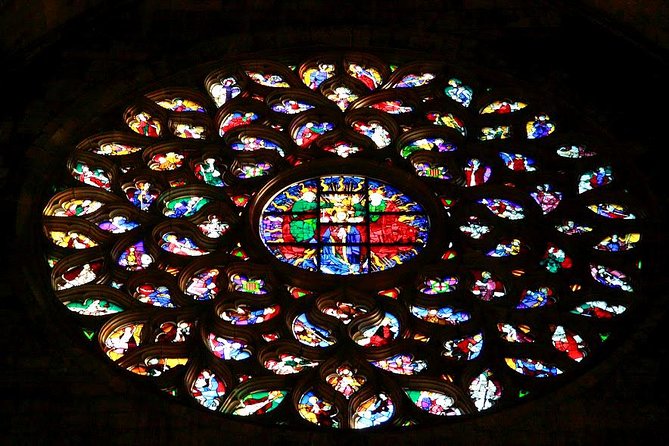 'The Cathedral of the Sea' Walking Book Tour - Price and value: why $17.86 can be a fair deal