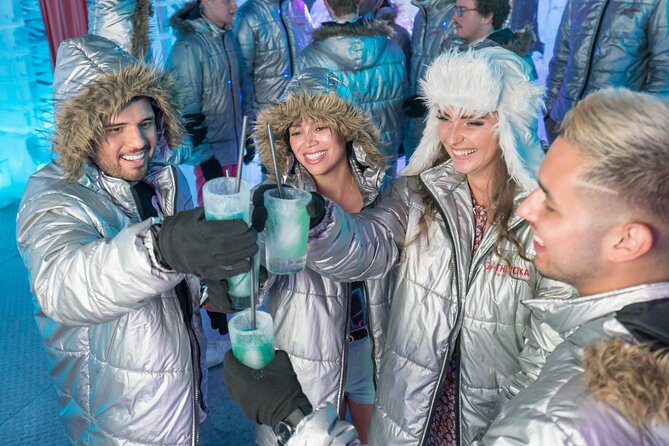 The Ice Bar Experience at Icebarcelona - How cold is it, and what the included jacket and gloves actually do