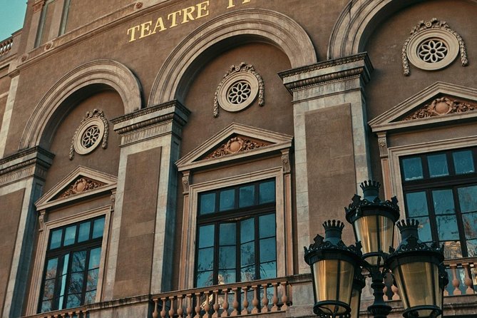 The Ultimate Old Town Tour in Barcelona - Small-group size of 10, so you do not get lost in the crowd