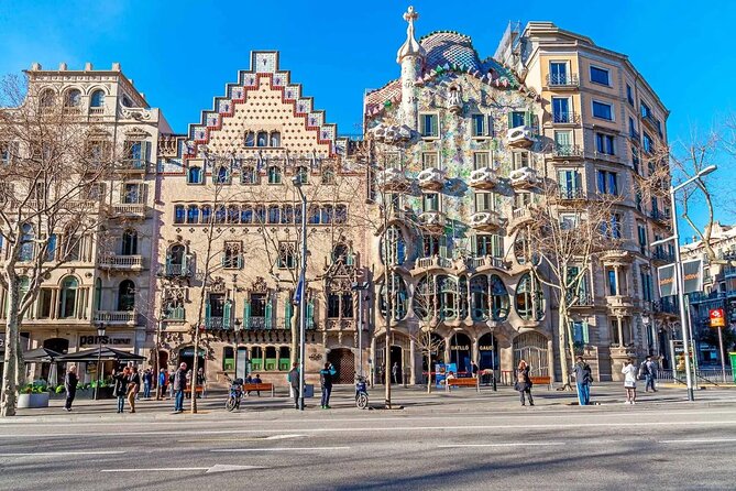 The wonders of architecture 2 hours on foot in Barcelona - Why this Barcelona architecture walk feels different