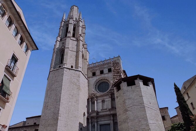 Ticket pass to Girona Cathedral, Sant Felix and Girona Art Museum - Girona Art Museum: Catalan art in an old Episcopal Palace
