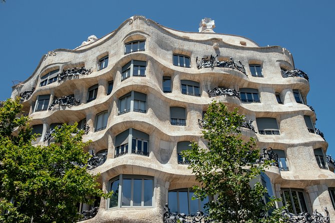 Treasures of Barcelona: Private Gaudi Walking Tour - Price and Value: Is $102.80 Worth It?