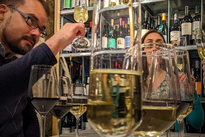 Vidavivida Wine Journey Food and Culture Tour in Barcelona - Stop 1: Gothic Quarter (Barri Gòtic) street-to-table history
