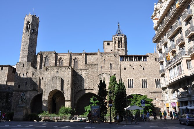 Walking tour of the Gothic Quarter of Barcelona + Cathedral - Should you book this Gothic Quarter + Cathedral walk with Willy’s Plan?