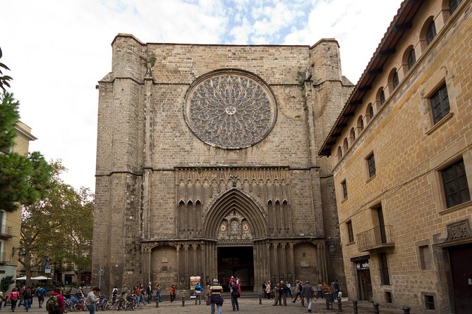 Walking tour of the Gothic Quarter of Barcelona + Cathedral - FAQ