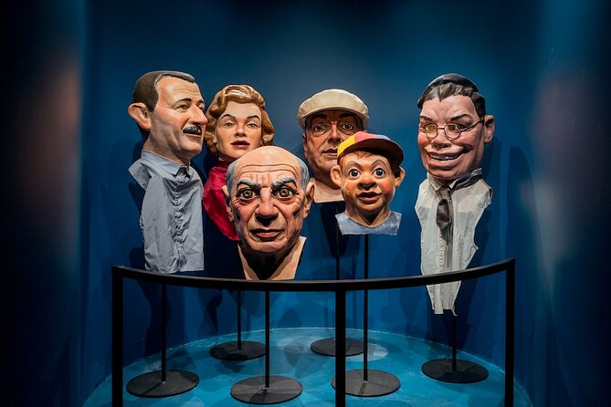 White Rabbit Museum: The Best Immersive Experience in Catalonia - Where White Rabbit The Off Museum fits in Barcelona