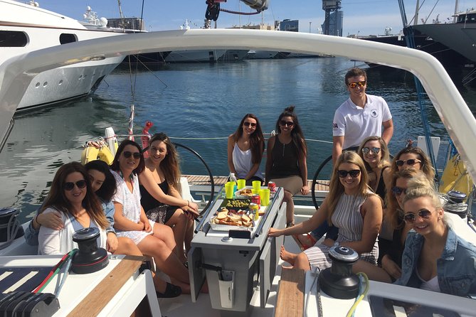 Wonderful 2 Hour Sailing trip including open bar and Pinchos - Marina Vela Meets Port Vell, City Views Without the Sweat