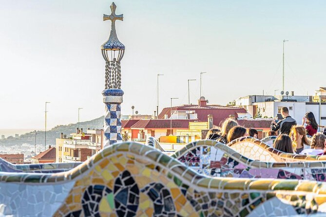 Wonders of Gaudi: Park Guell & Sagrada Familia Private Tour - Sagrada Familia: skip-the-line, slow down, look longer
