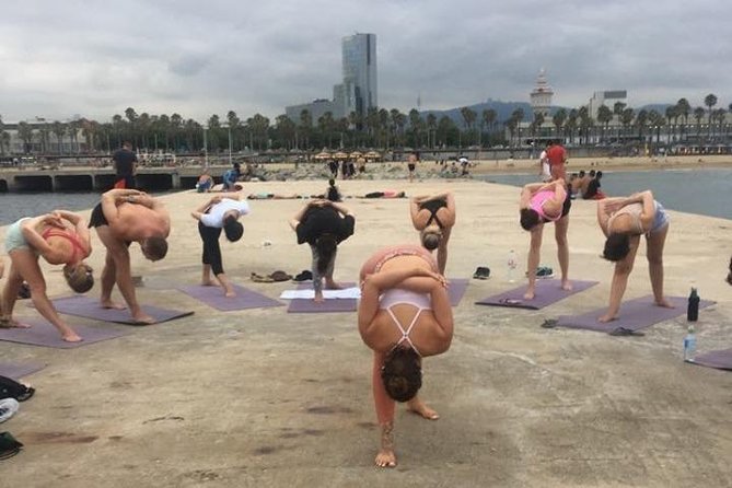 Yoga by the Sea in Barcelona - Language reality check: English listed, Spanish often in the lead