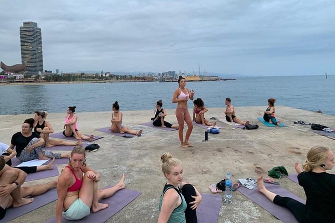 Yoga by the Sea in Barcelona - The session content: hatha vinyasa, pranayama, and meditation in about 75 minutes