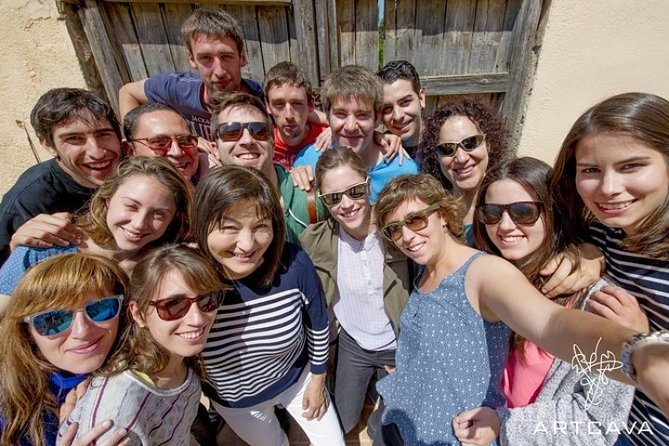 Your Cava, Your Story – Wine workshop experience at Artcava - Cava Tasting and Tapas: The Included Food That Keeps You Going